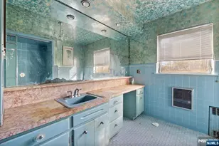 20 Hidden Glen Rd, Upper Saddle River, NJ 07458 - Photo 12