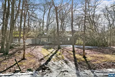 20 Hidden Glen Road, Upper Saddle River, NJ 07458 - Photo 1