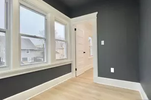 14 Roosevelt Ave, East Orange, NJ 07017 - Photo 16