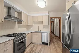 630 Palisade Ave, Jersey City, NJ 07307 - Photo 34