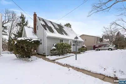 201 Dixon, Dumont, NJ 07628 - Photo 2