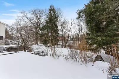 201 Dixon, Dumont, NJ 07628 - Photo 10