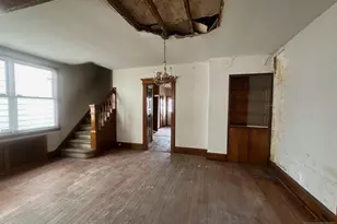 19 39th St, Bayonne, NJ 07002 - Photo 4