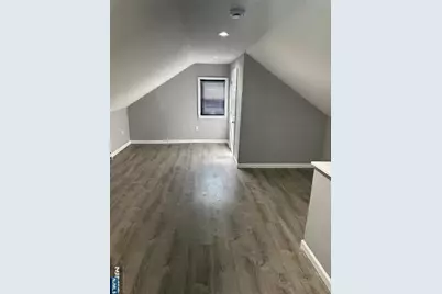 1041 Hunterdon Street, Newark, NJ 07112 - Photo 16