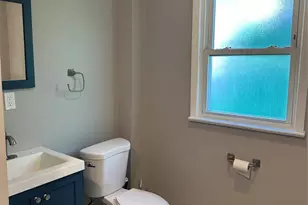 1041 Hunterdon St, Newark, NJ 07112 - Photo 14