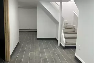 1041 Hunterdon St, Newark, NJ 07112 - Photo 18