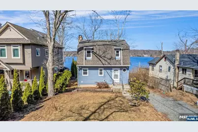 119 Lake Shore Drive, West Milford, NJ 07421 - Photo 36