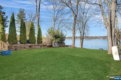 119 Lake Shore Drive, West Milford, NJ 07421 - Photo 30