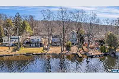 119 Lake Shore Drive, West Milford, NJ 07421 - Photo 42