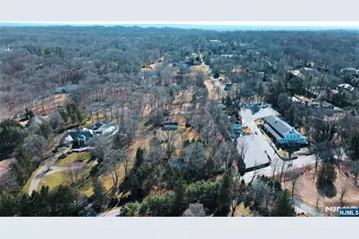 98 E Saddle River Road, Saddle River, NJ 07458 - Photo 26