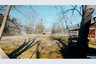 98 E Saddle River Road, Saddle River, NJ 07458 - Photo 16