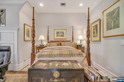 74 Roberts Road, Englewood Cliffs, NJ 07632 - Photo 28