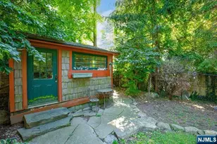 12 Alcott Rd, Mahwah, NJ 07430 - Photo 34