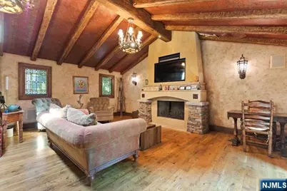 12 Alcott Road, Mahwah, NJ 07430 - Photo 4