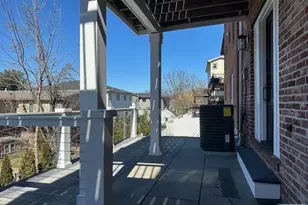 795 Fairview Ln, Cliffside Park, NJ 07010 - Photo 4