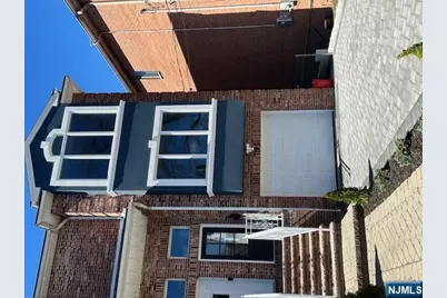 795 Fairview Lane, Cliffside Park, NJ 07010 - Photo 2