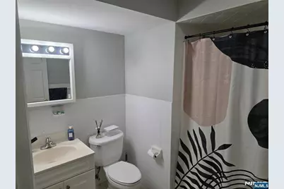 420 Passaic Street 2G #2G, Hackensack, NJ 07601 - Photo 32