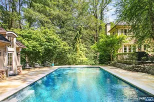 15 N Church Rd, Saddle River, NJ 07458 - Photo 4