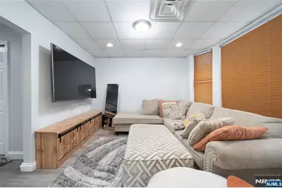 26 Orange Road, Montclair, NJ 07042 - Photo 20