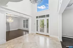 32 Moeser Pl, Old Tappan, NJ 07675 - Photo 8