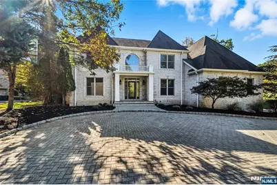 32 Moeser Place, Old Tappan, NJ 07675 - Photo 2