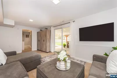 131 Horseneck Road, Fairfield, NJ 07004 - Photo 16