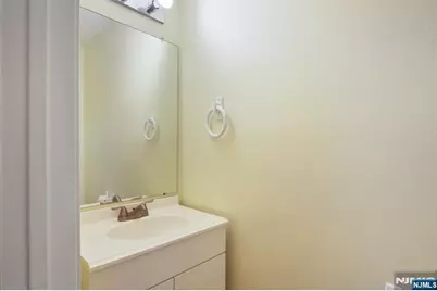 12 Rider Court, Newark, NJ 07103 - Photo 10