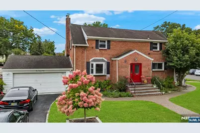 274 Milford Avenue, New Milford, NJ 07646 - Photo 38