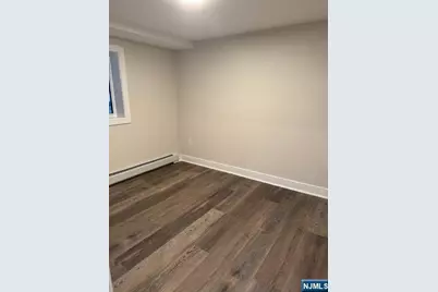 264 11th Street Unit A #Unit A, Palisades Park, NJ 07650 - Photo 4