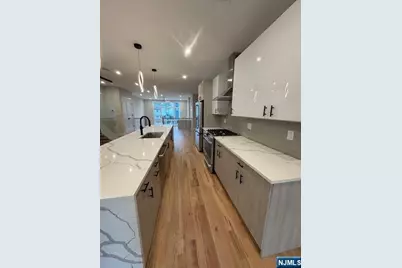 264 11th Street Unit A #Unit A, Palisades Park, NJ 07650 - Photo 12