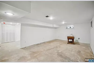 1899 Washington Valley Road, Bridgewater, NJ 08836 - Photo 12