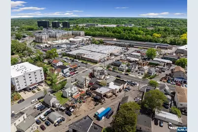 119 Johnson Avenue, Hackensack, NJ 07601 - Photo 8