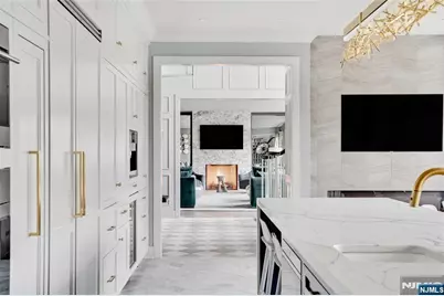 11 Hamilton Road, Millburn, NJ 07078 - Photo 20