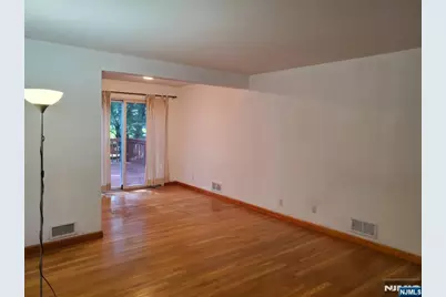 149 Heatherhill Road, Cresskill, NJ 07626 - Photo 10