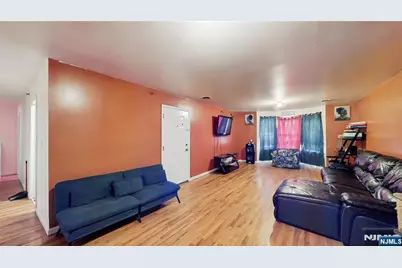 129-131 Seymour Avenue, Newark, NJ 07108 - Photo 14