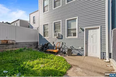 36 Arverne Terrace, Irvington, NJ 07111 - Photo 14