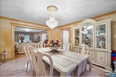 162 Split Rock Road, Paramus, NJ 07652 - Photo 10