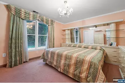 162 Split Rock Road, Paramus, NJ 07652 - Photo 20