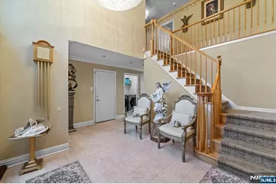 162 Split Rock Road, Paramus, NJ 07652 - Photo 2