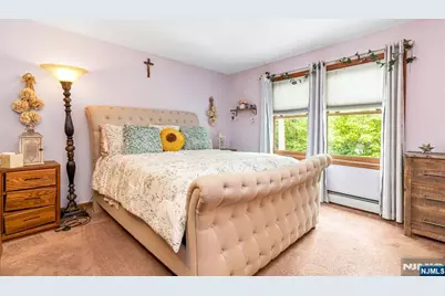 147 Papscoe Road, West Milford, NJ 07421 - Photo 6