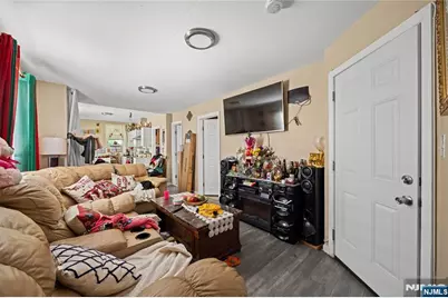 109 Lyon Street, Paterson, NJ 07524 - Photo 20