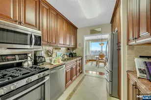 1530 Palisade Ave 30G, Fort Lee, NJ 07024 - Photo 12