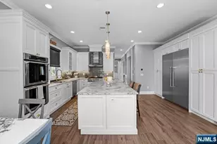12 Cortland Pl, Cliffside Park, NJ 07010 - Photo 14