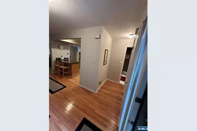 56 Meadowview Court, Leonia, NJ 07605 - Photo 6