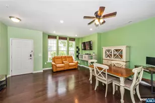 129 Eisenhower Ln 2109, Wood Ridge, NJ 07075 - Photo 2