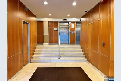 60 Parkway Drive 14D #14D, East Orange, NJ 07017 - Photo 34