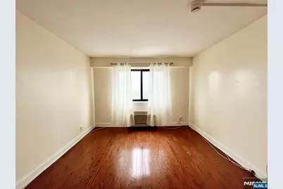 60 Parkway Drive 14D #14D, East Orange, NJ 07017 - Photo 24