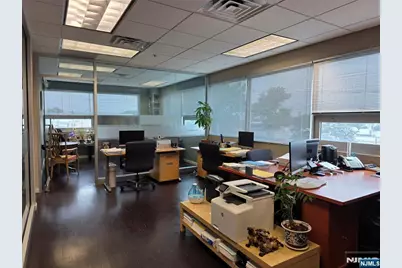 725 Grand Avenue 205 #205, Ridgefield, NJ 07657 - Photo 2