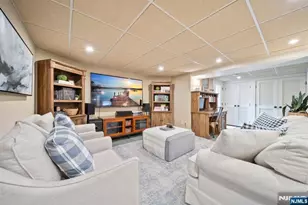 30 Highwood Ave, Midland Park, NJ 07432 - Photo 30