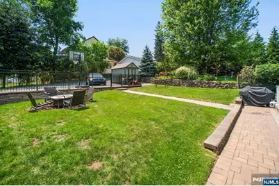 122 Westover Avenue, West Caldwell, NJ 07006 - Photo 28